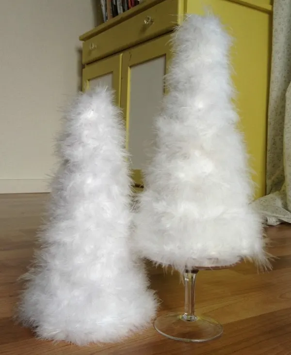 DIY Holiday Feather Trees