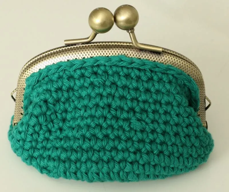DIY Crochet mini coin purse | How to crochet zip purse with beautiful  stitch. | By Crochet & Crafts TherapyFacebook