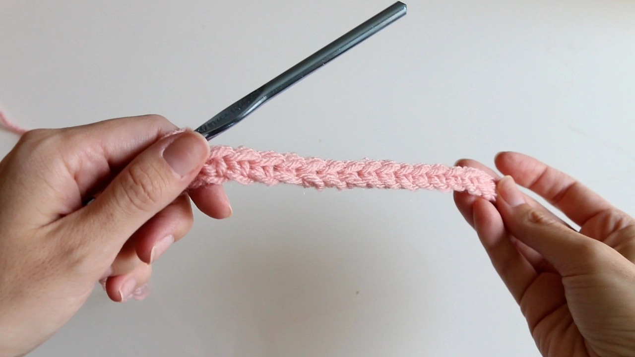 how to crochet the berry stitch