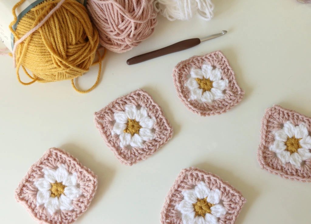 8. Daisy Granny Square Crochet Tutorial