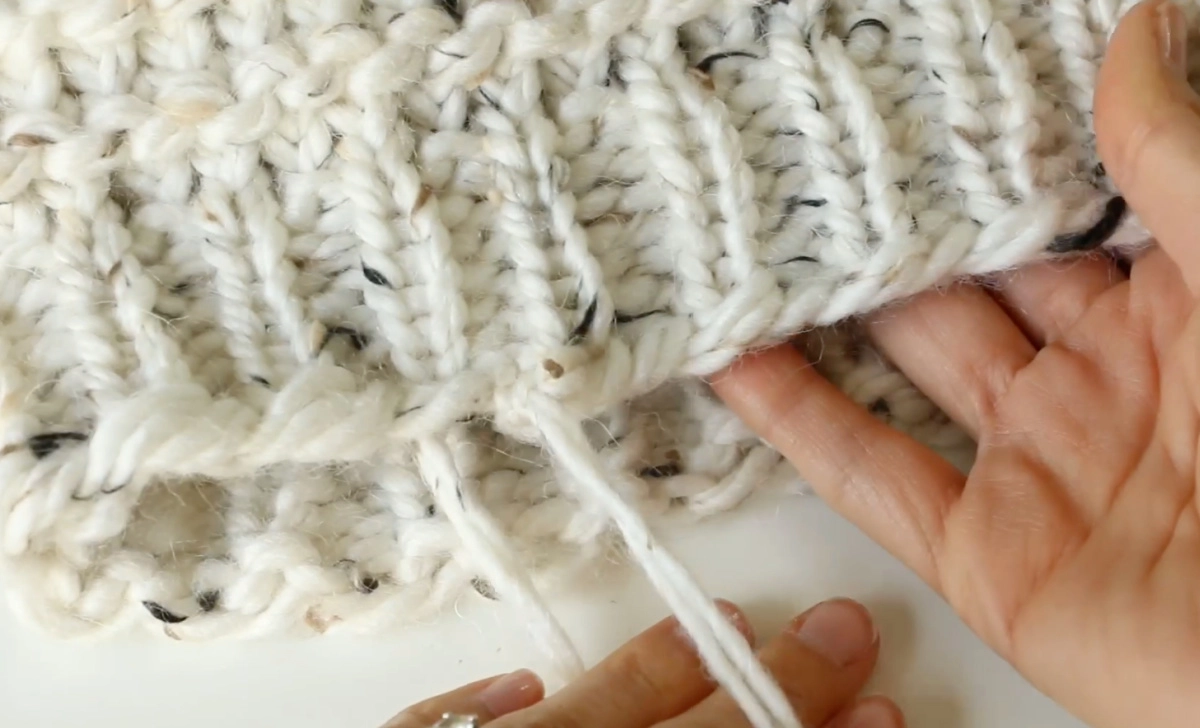 loom knitting hat